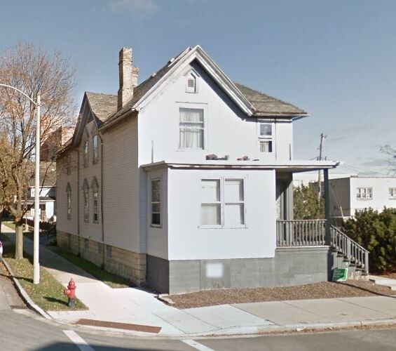 2128 W Wells St, Milwaukee, WI for sale Primary Photo- Image 1 of 3