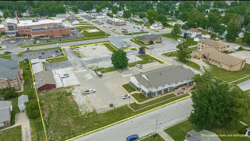 625 W Washington St, Pittsfield, IL for sale Primary Photo- Image 1 of 8