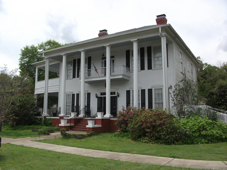 1201 2nd Ave, West Point, GA for sale - Primary Photo - Image 1 of 1