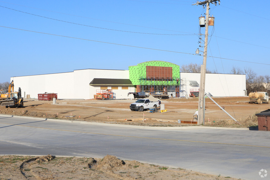 1716 N Mississippi Ave, Ada, OK for sale - Primary Photo - Image 1 of 1