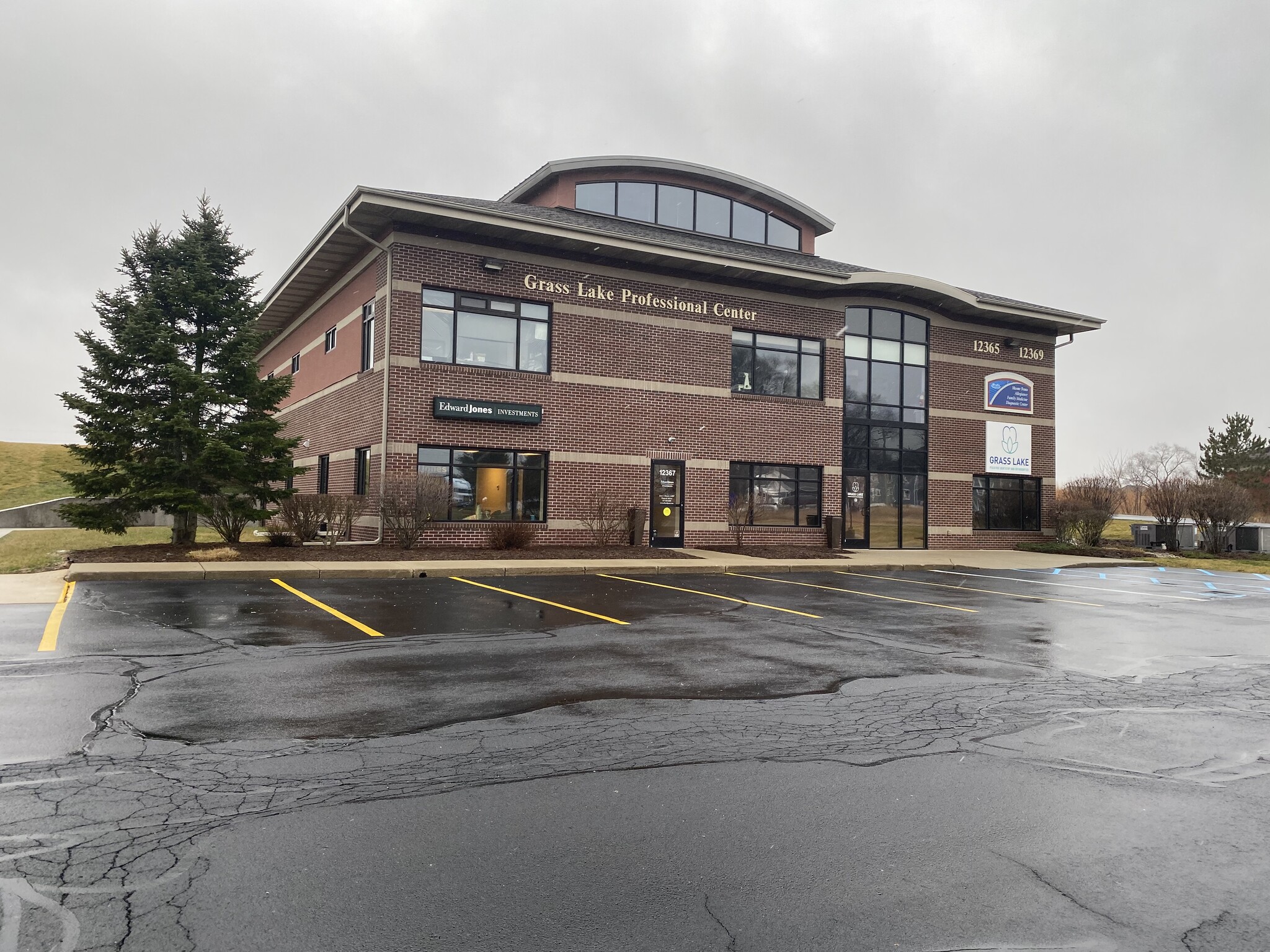 12365-12369 E Michigan Ave, Grass Lake, MI for sale Primary Photo- Image 1 of 1