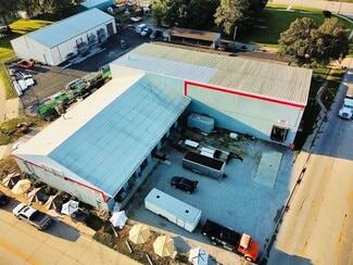 More details for 107 Caroline St, Bloomington, IL - Industrial for Sale