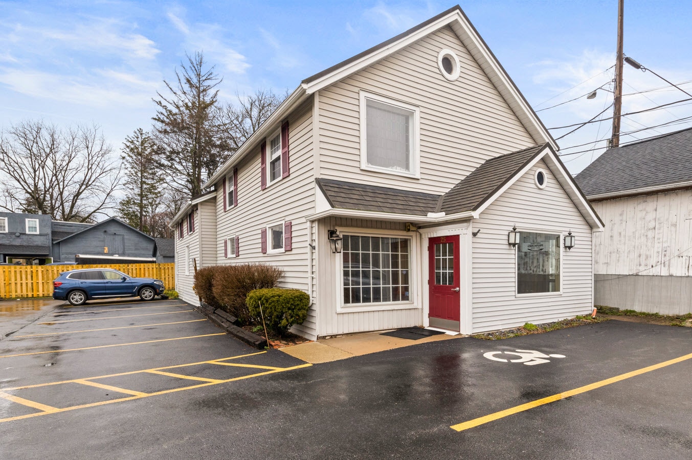 25 S Main St, Pittsford, NY for lease Interior Photo- Image 1 of 4