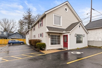 25 S Main St, Pittsford, NY for lease Interior Photo- Image 1 of 4