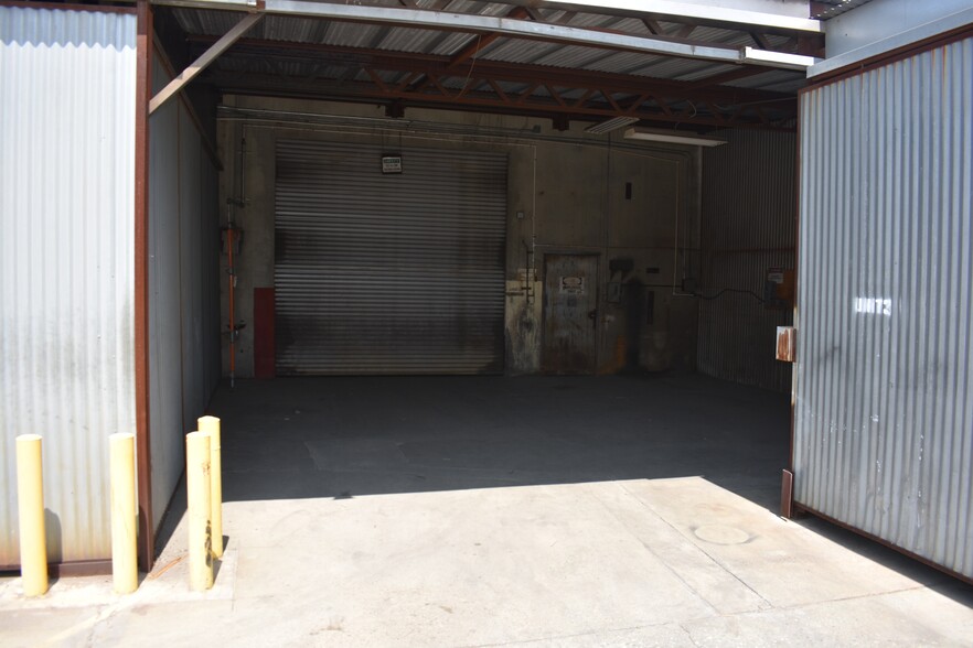 4630 Cecelia St, Cudahy, CA for lease - Building Photo - Image 2 of 7