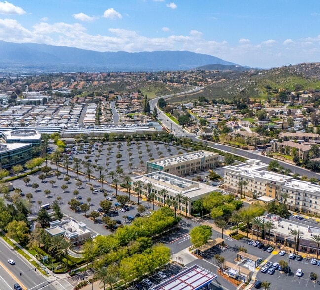 4244 Riverwalk Pky, Riverside, CA for lease - Aerial - Image 2 of 5