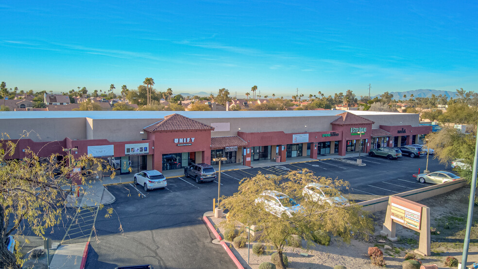 4221 E Chandler Blvd, Phoenix, AZ for lease - Building Photo - Image 1 of 15