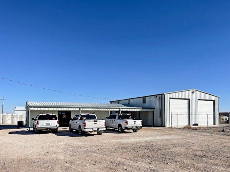 2315 Sanchez Street, Pecos, TX for sale - Building Photo - Image 1 of 1