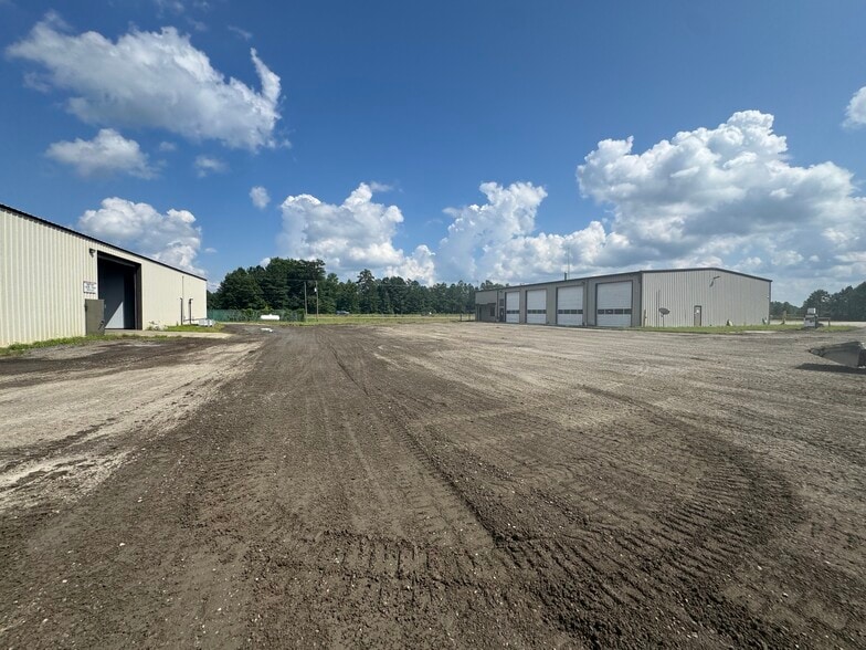 21330 Blue Star Hwy, Jarratt, VA for lease - Building Photo - Image 2 of 17