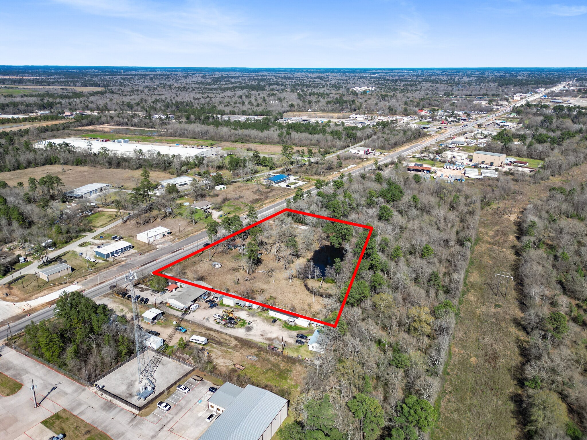 3022 E Davis St, Conroe, TX for lease Primary Photo- Image 1 of 22