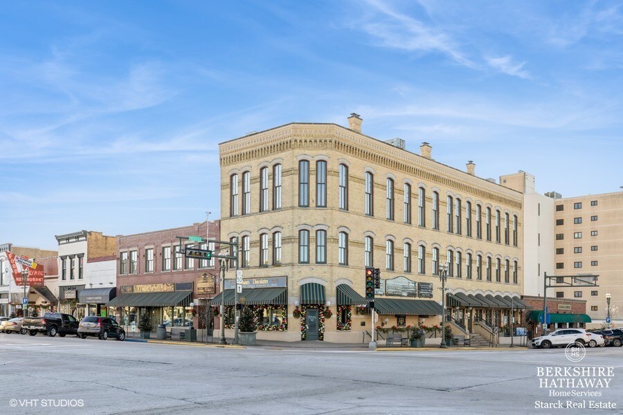 772 W Main St, Lake Geneva, WI for sale Building Photo- Image 1 of 1