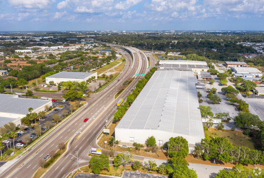 6750 N Bryan Dairy Rd, Seminole, FL for lease - Aerial - Image 1 of 2