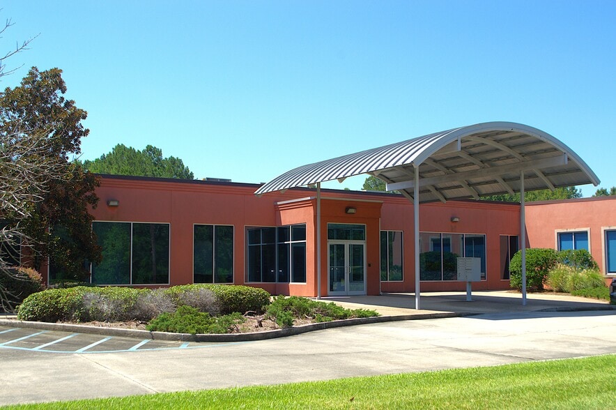 4200 Mamie St, Hattiesburg, MS for lease - Building Photo - Image 1 of 10