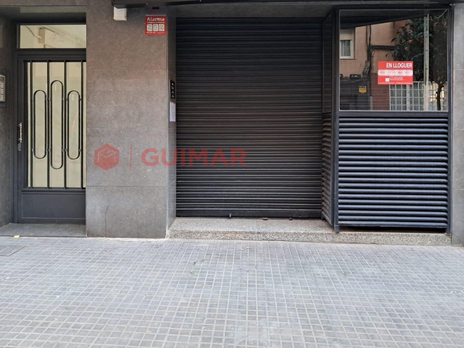 Retail in Esplugues de Llobregat, Barcelona for lease Building Photo- Image 1 of 6