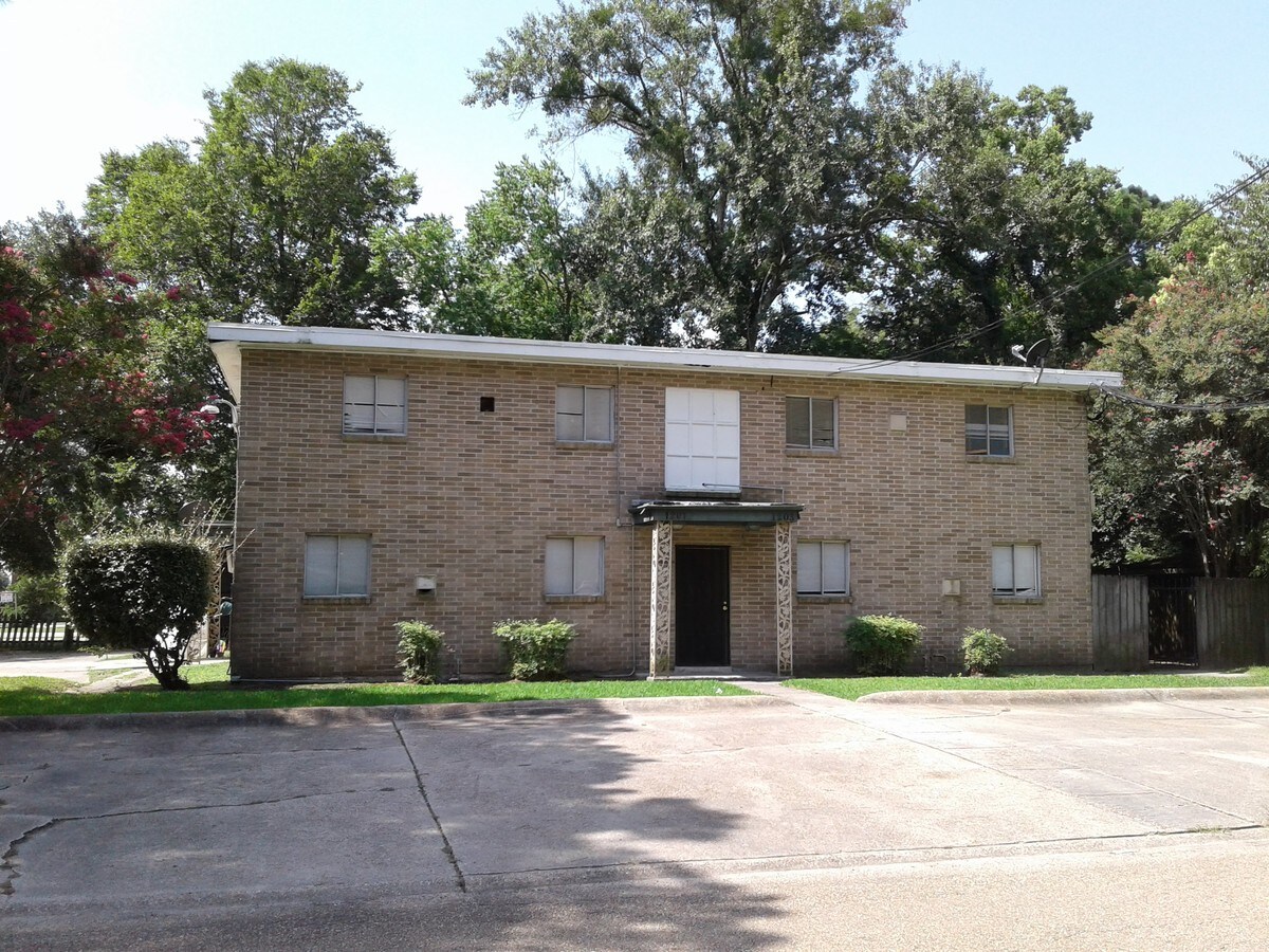 1116 W Chimes St, Baton Rouge, LA 70802