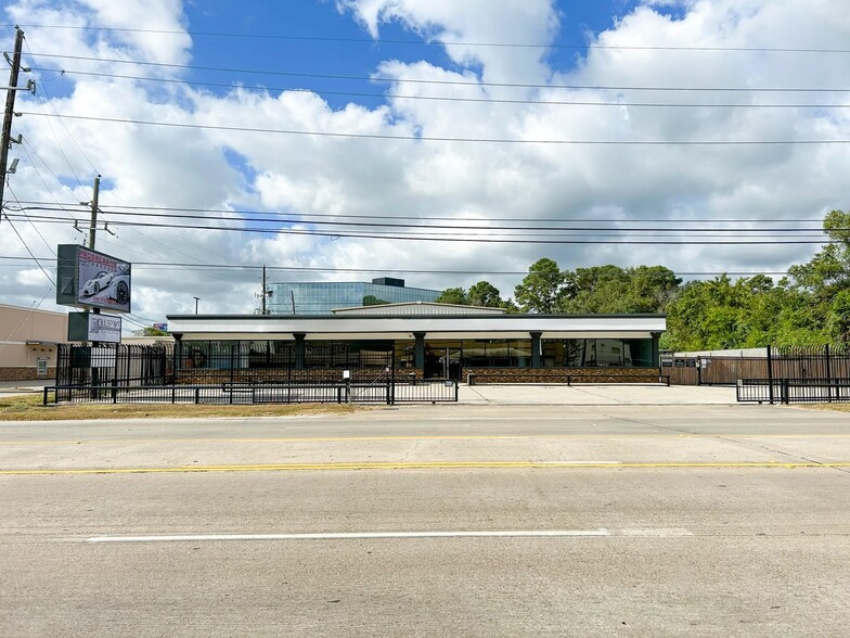 14037 Stuebner Airline Rd, Houston, TX for lease - Building Photo - Image 2 of 10