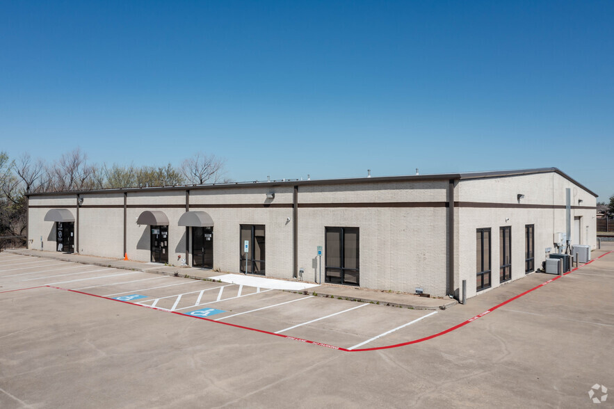 709-711 Business Way, Wylie, TX for lease - Primary Photo - Image 1 of 12