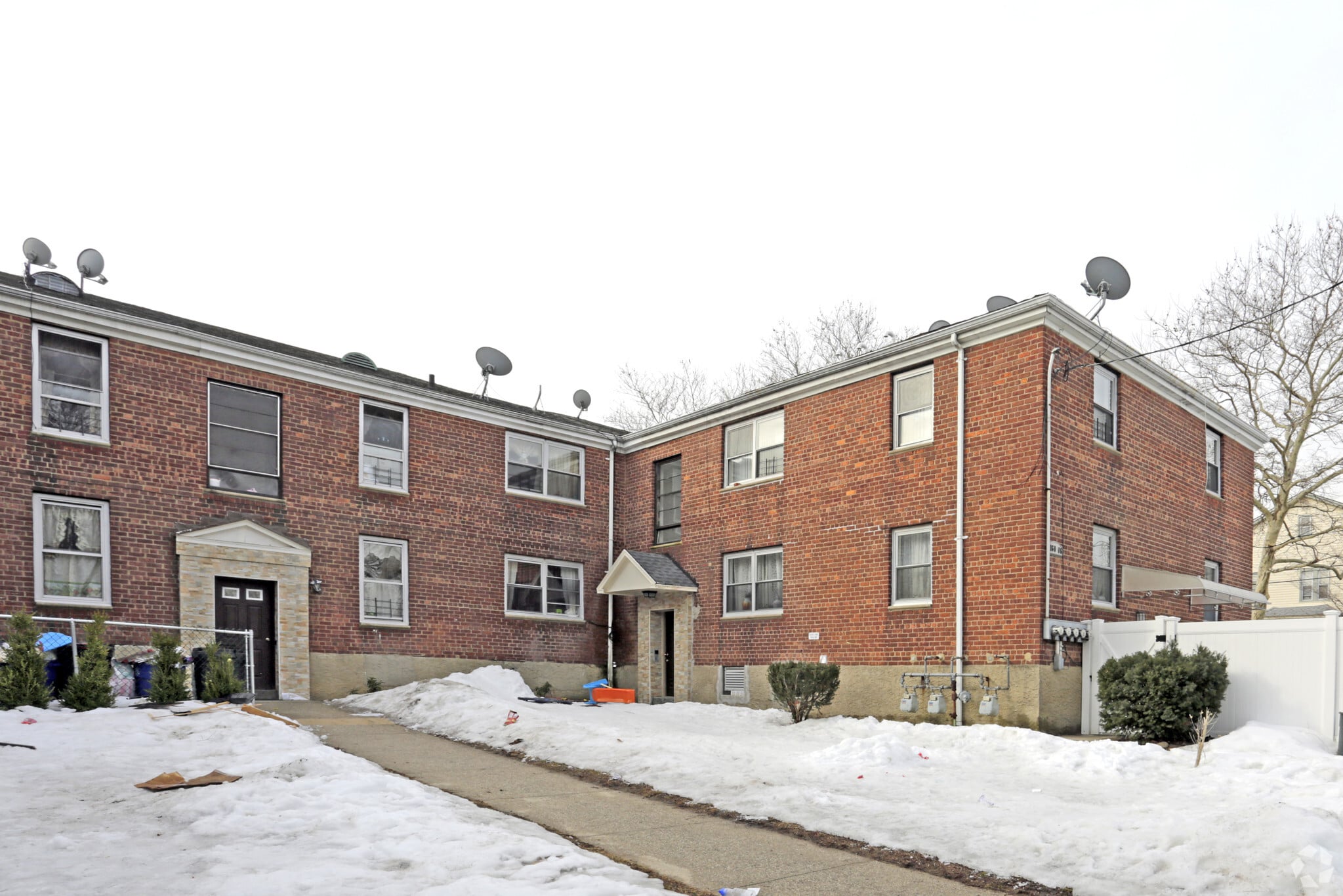 160-06 75th Rd, Flushing, NY for sale Primary Photo- Image 1 of 6