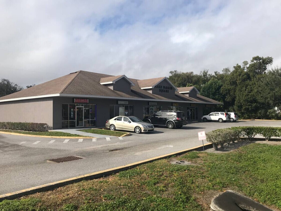 1725 E Memorial Blvd, Lakeland, FL 33801