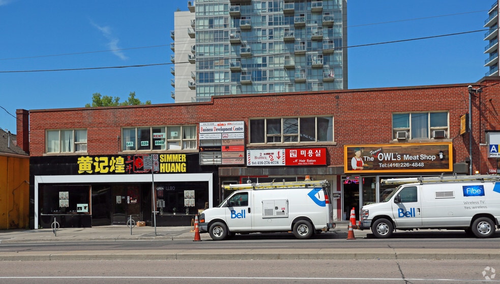 5330-5334 Yonge St, Toronto, ON for lease - Building Photo - Image 3 of 4