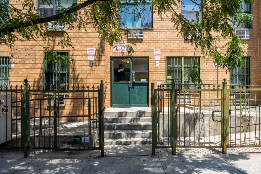 1845-1849 Atlantic Ave, Brooklyn, NY for sale - Building Photo - Image 2 of 5