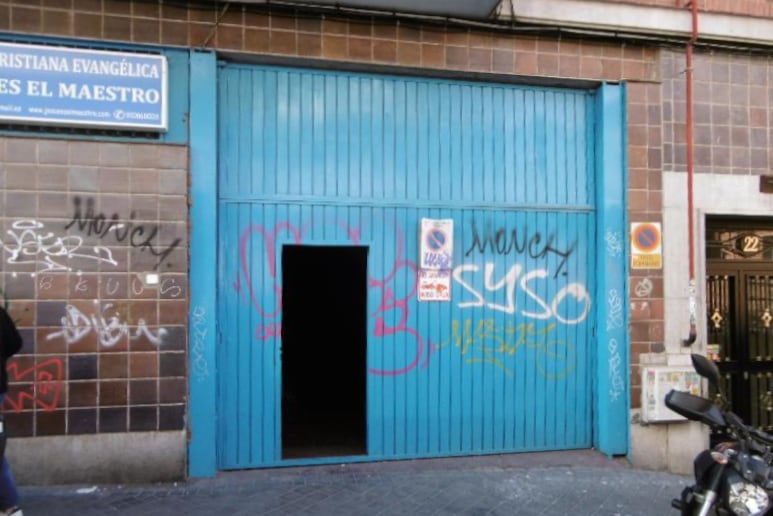 Calle Alejandrina Morán, 24, Madrid, MAD 28047 - Unit Puerta 01, Esc. 1 -  - Interior Photo - Image 1 of 5