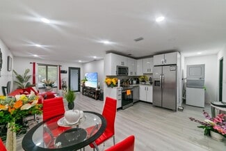 More details for 14501 NE 14th Ave, Miami, FL - Multifamily for Sale