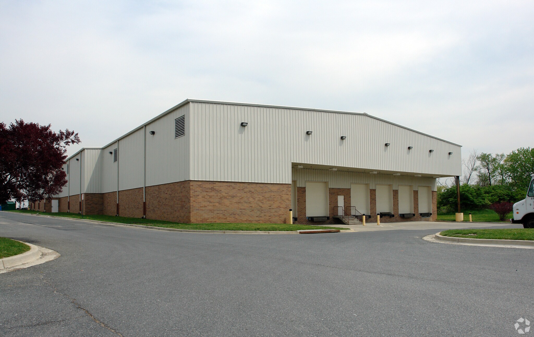 86 Derwood Cir, Rockville, MD 20850 Industrial for Lease
