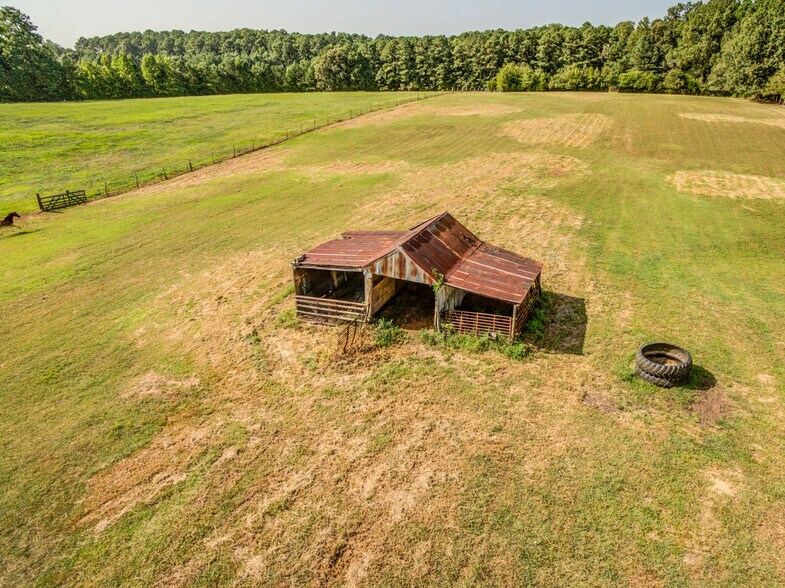 2308 Vandora Springs Rd, Garner, NC 27529