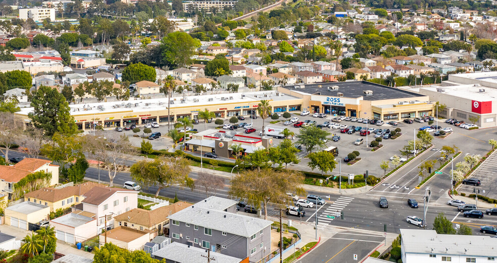 10812-10828 Jefferson Blvd, Culver City, CA for lease - Building Photo - Image 2 of 13