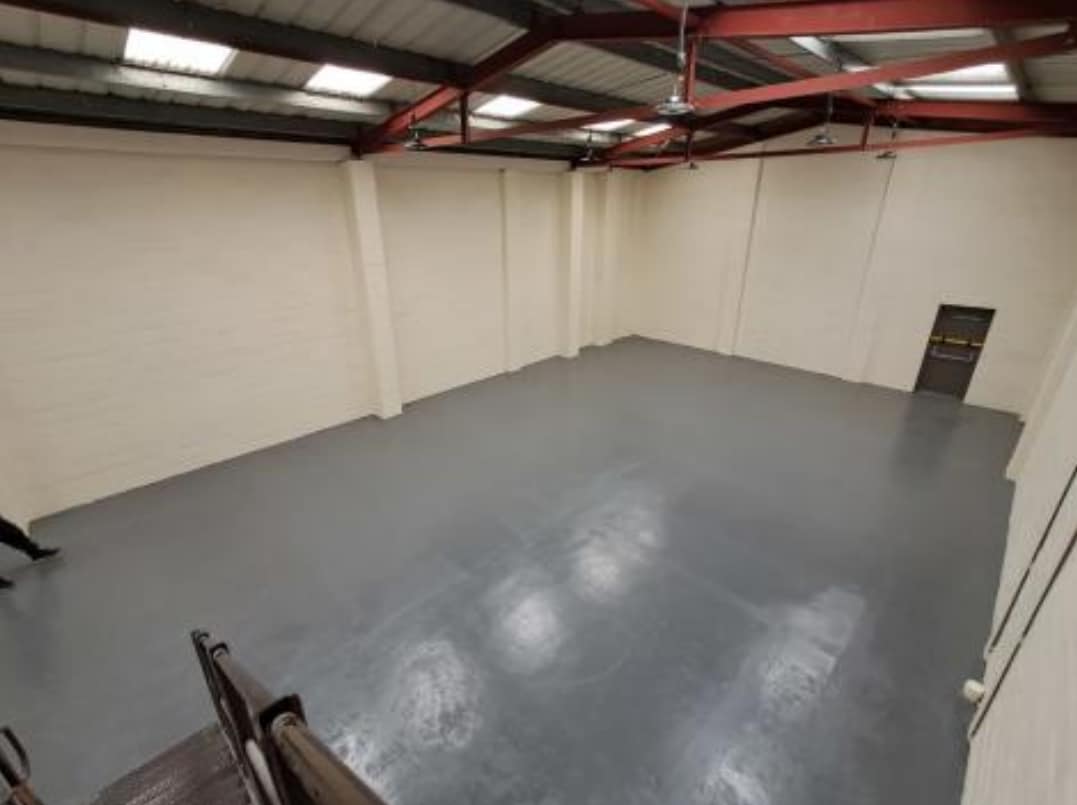 Tait Rd, Croydon, LND CR0 2DP - Unit 21 - - Interior Photo - Image 1 of 4