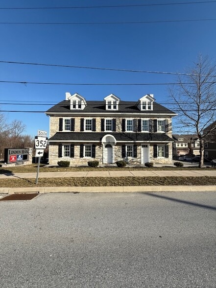 433 Lancaster Ave, Malvern, PA for lease - Building Photo - Image 1 of 18