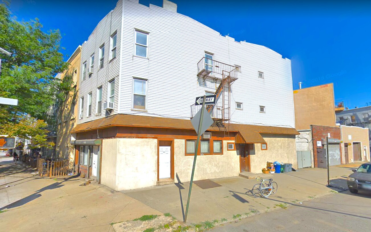 553 Meeker Ave, Brooklyn, NY 11222