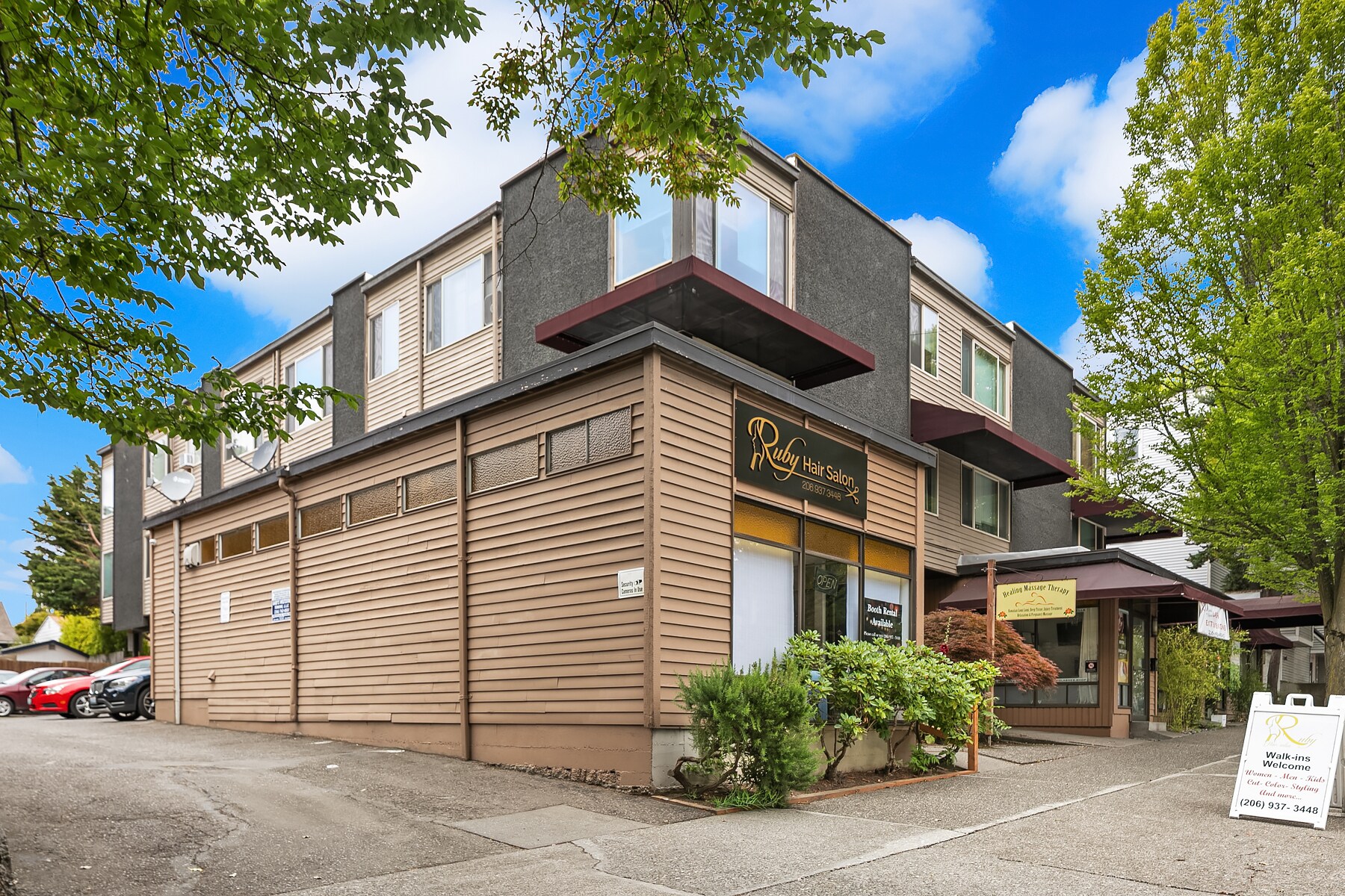 9025 35th Ave SW, Seattle, WA for sale Building Photo- Image 1 of 11