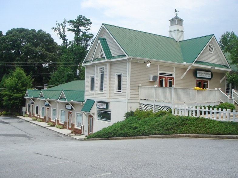 4600 Rockbridge Rd, Stone Mountain, GA 30083