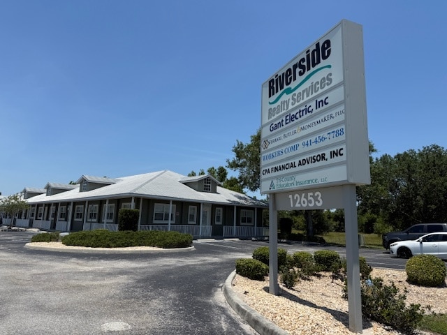 12653 SW County Road 769, Lake Suzy, FL for lease - Building Photo - Image 1 of 2