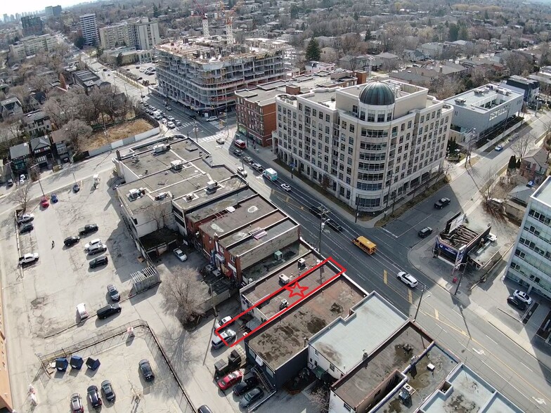 2811A Bathurst St, Toronto, ON for sale - Primary Photo - Image 1 of 5