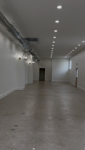 6916 Daisy Ave, Independence, OH for lease - Building Photo - Image 3 of 5