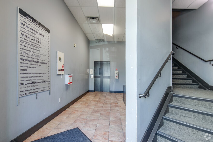 8148 128 St, Surrey, BC for lease - Lobby - Image 2 of 14