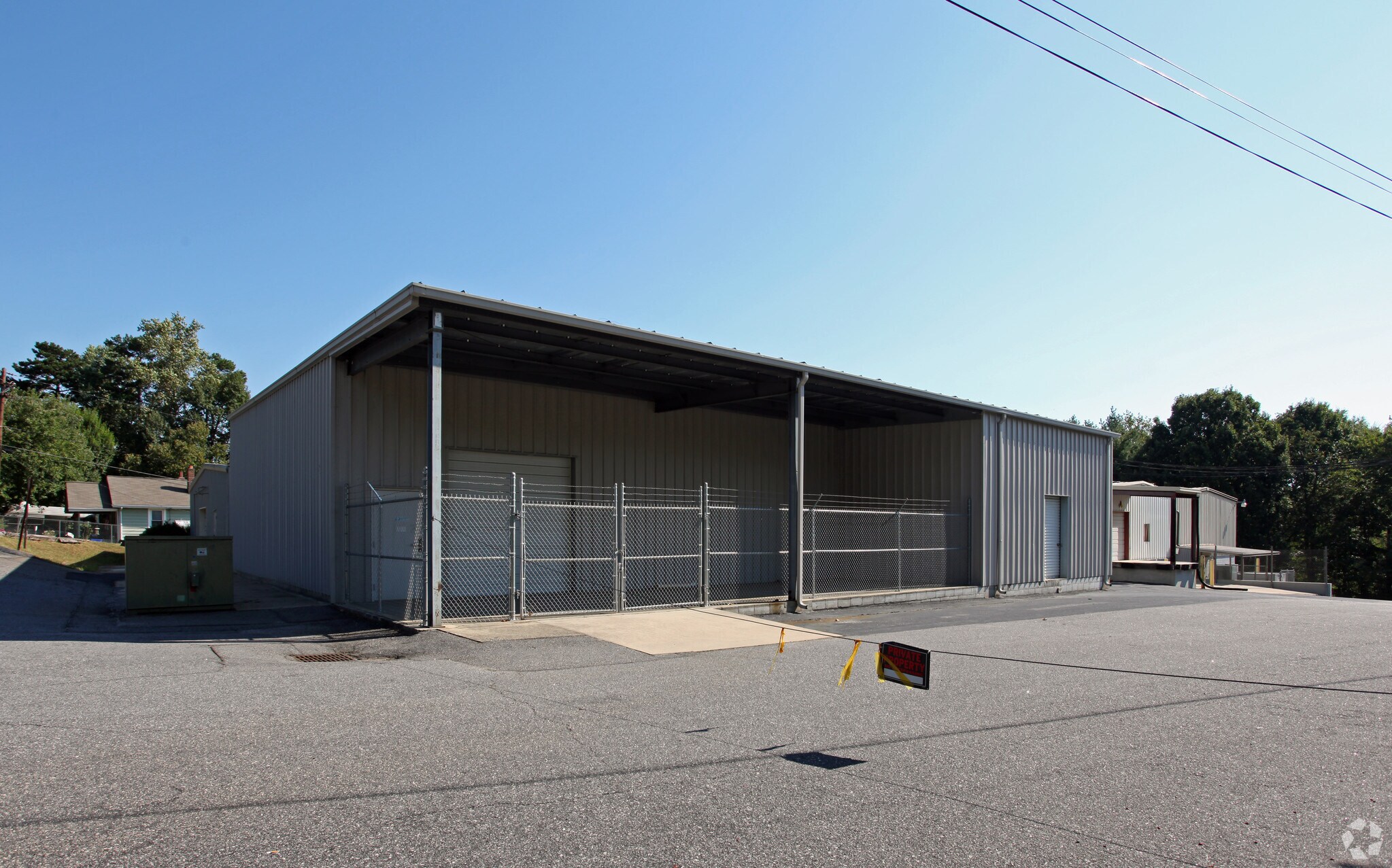 784 20th St NE, Hickory, NC for sale Primary Photo- Image 1 of 1