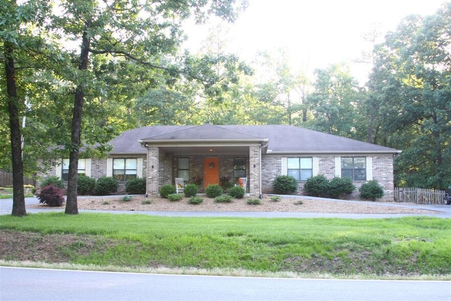 24201 Burlingame Rd, Little Rock, AR for sale - Primary Photo - Image 1 of 1