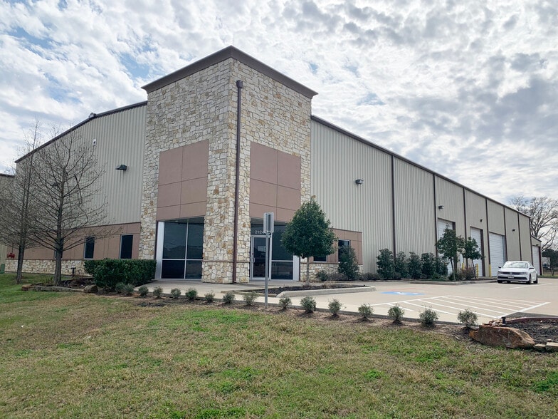 21247 HufsmithKohrville Rd, Tomball, TX 77375 Building B