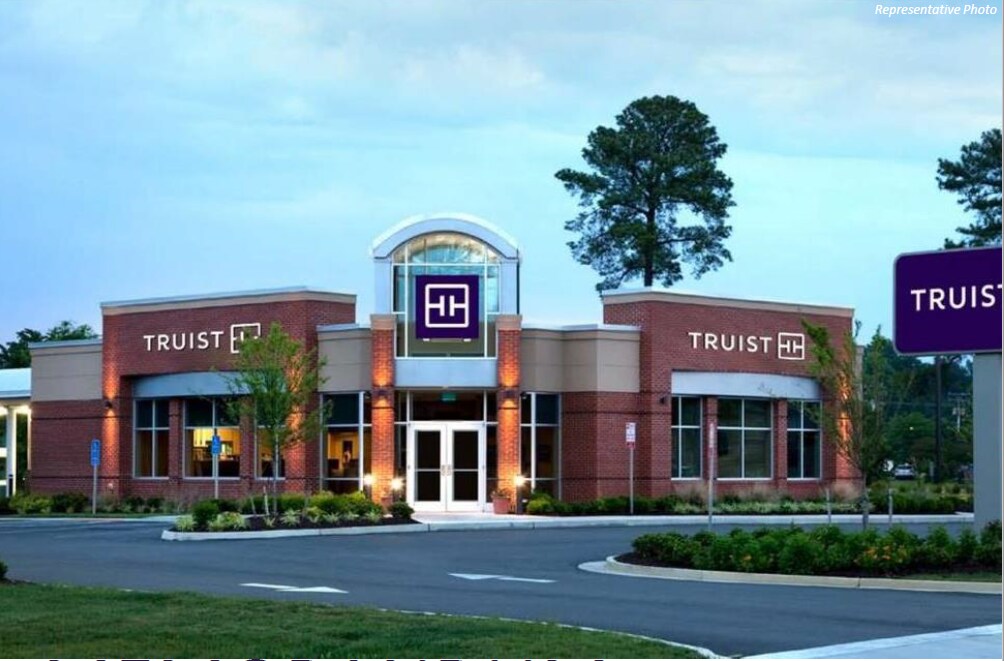 105 W Parker St, Baxley, GA 31513