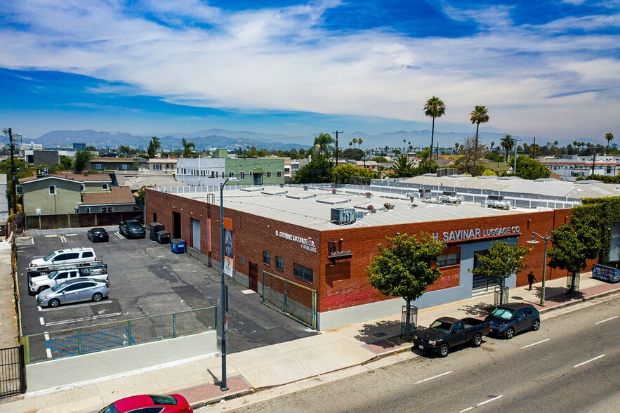 4625 W Washington Blvd, Los Angeles, CA for lease - Building Photo - Image 2 of 11
