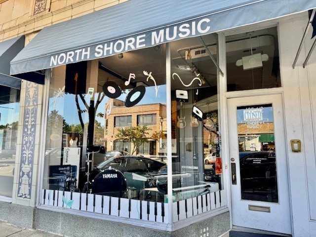 405-421 4th St, Wilmette, IL for lease - Primary Photo - Image 1 of 5