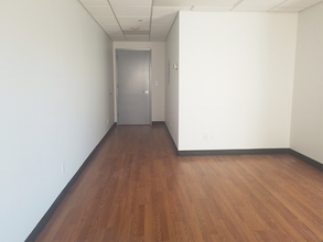 136-18 39th Ave, Flushing, NY for lease Building Photo- Image 2 of 5