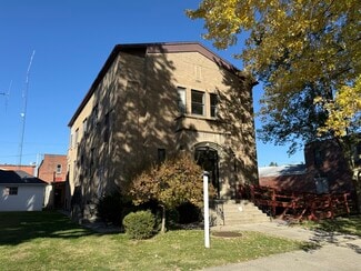 More details for 224 E Rensselaer St, Bucyrus, OH - Retail for Sale