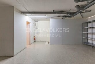 Office in Barcelona, Barcelona for lease Interior Photo- Image 2 of 6