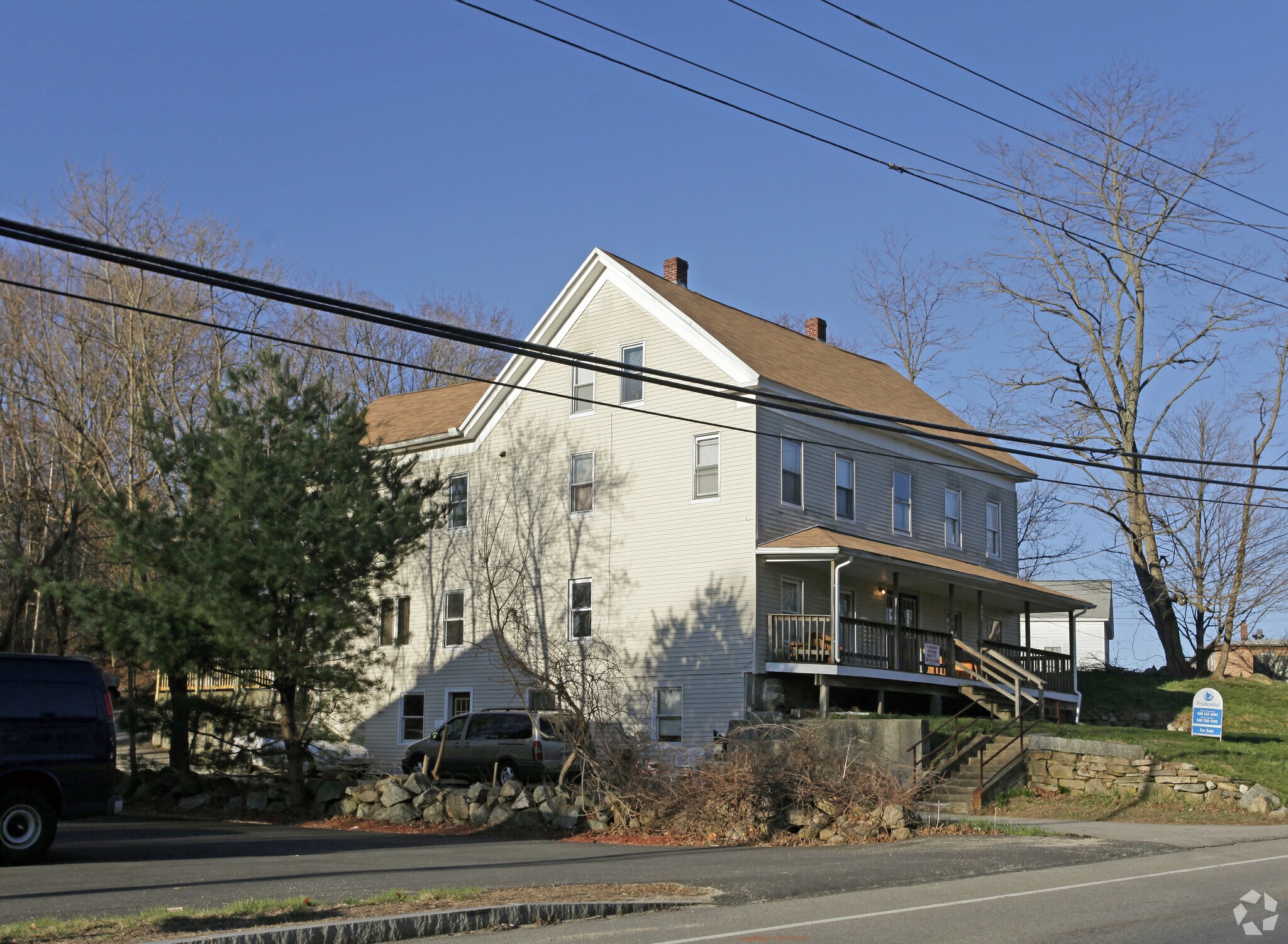 409 Ne main St, Douglas, MA for sale Primary Photo- Image 1 of 1