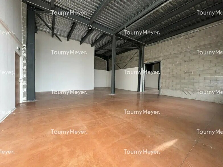 Office in Colomiers for lease - Interior Photo - Image 3 of 7